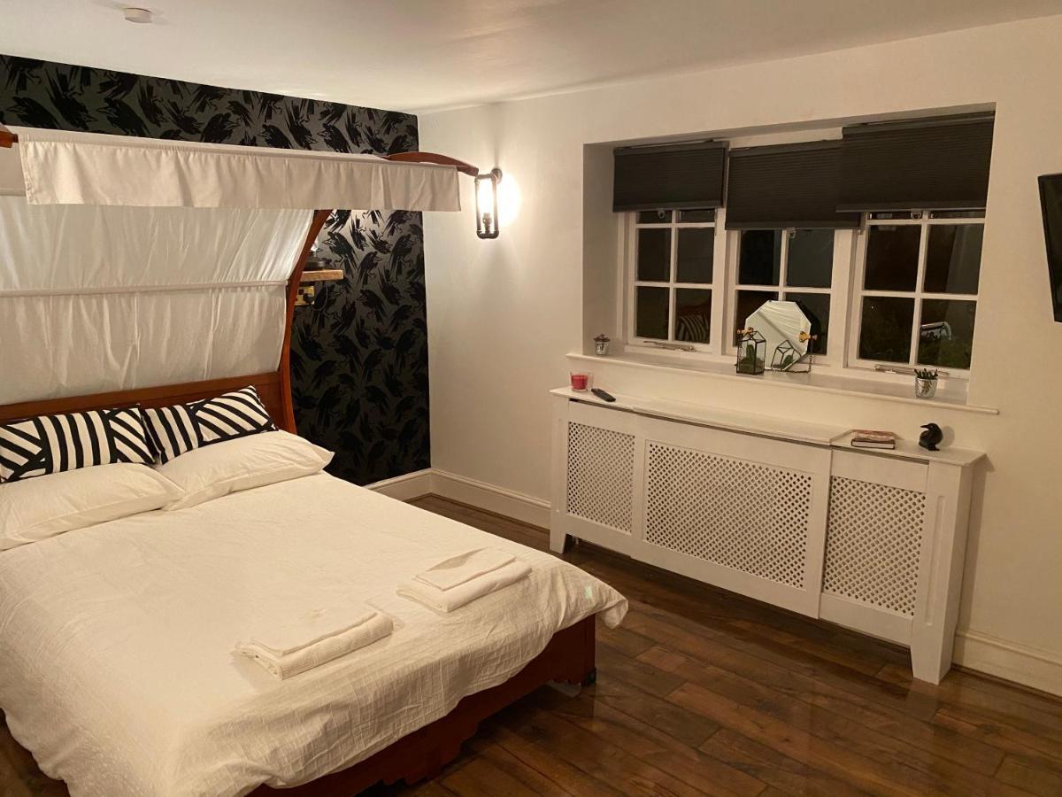 The Raven Suite Henley-on-Thames Exterior foto